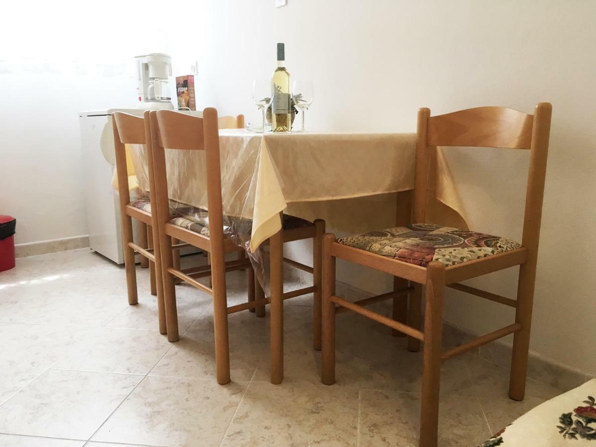 Apartments Darinka Porec Bagian luar foto